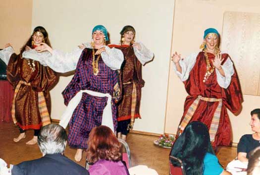 Danse Baladi de la troupe Aziza  l'Htel Maritime